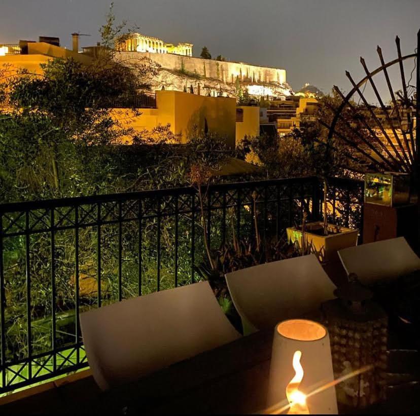 Arthome Acropolis View דירה